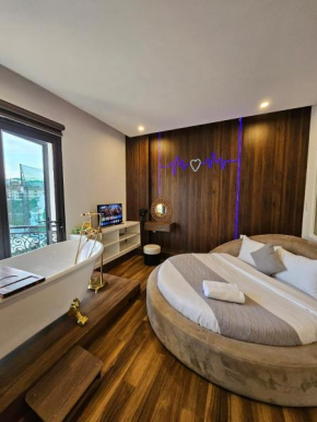 Ngàn Phố Studio & Love Hotel